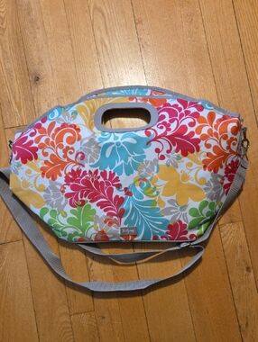 Thirty-One Multicolor Floral Insulated Cooler Bag With Shoulder Strap